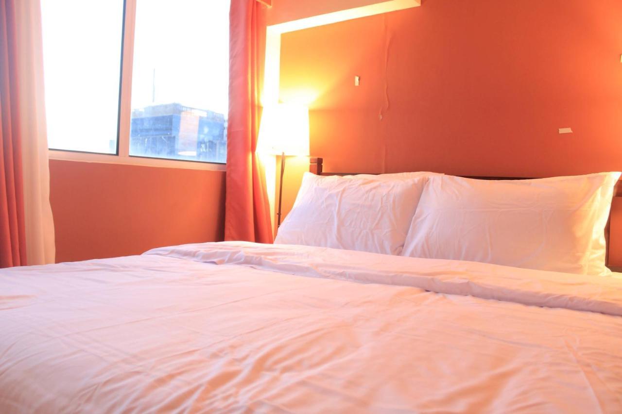 A2J Bgc Luxury 2Br Loft Near Burgos Circle, Malls マニラ市 エクステリア 写真