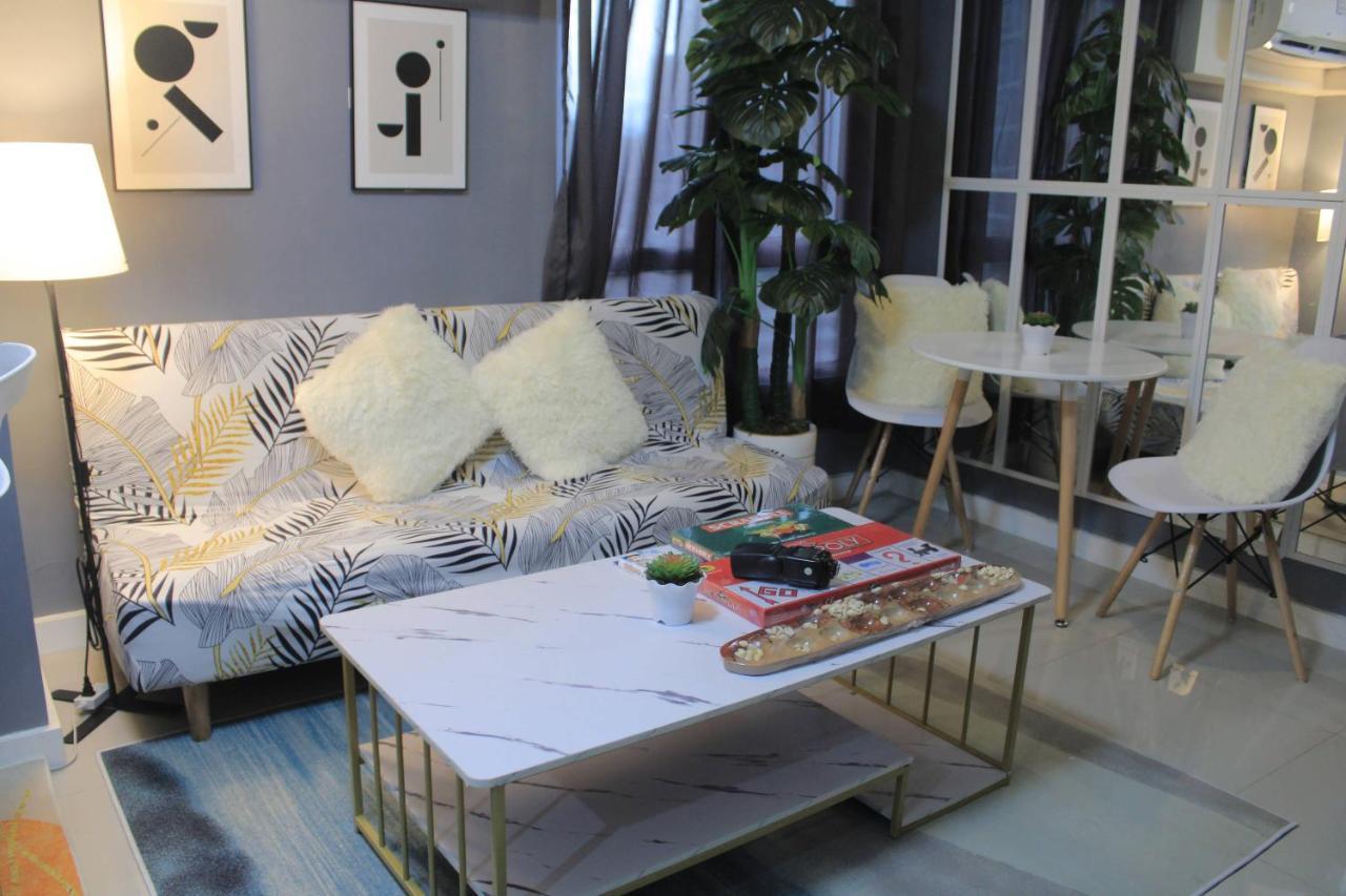 A2J Bgc Luxury 2Br Loft Near Burgos Circle, Malls マニラ市 エクステリア 写真